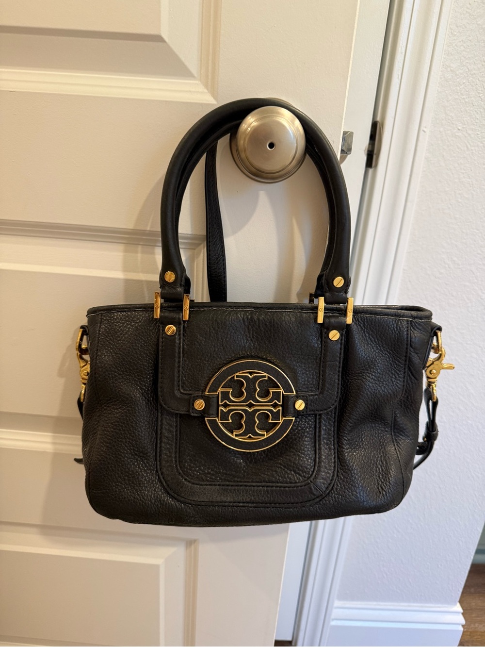 Tory Burch Black Leather Amanda bag